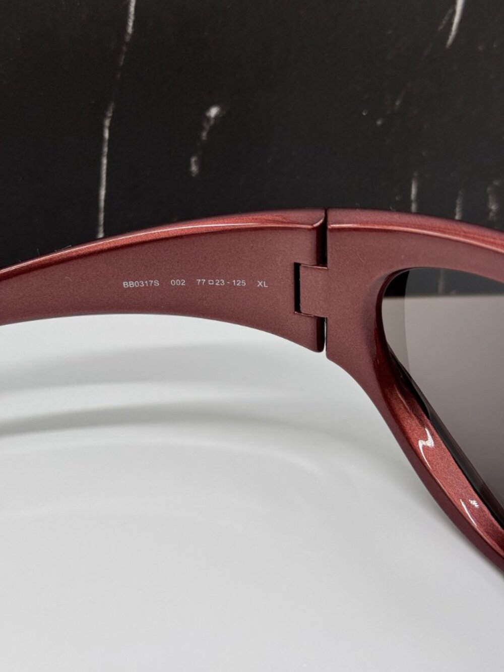 NEW BALENCIAGA BB0317S 002 BURGUNDY UNISEX SUNGLASSES BALENCIAGA EYEWEAR - Picture 8 of 10